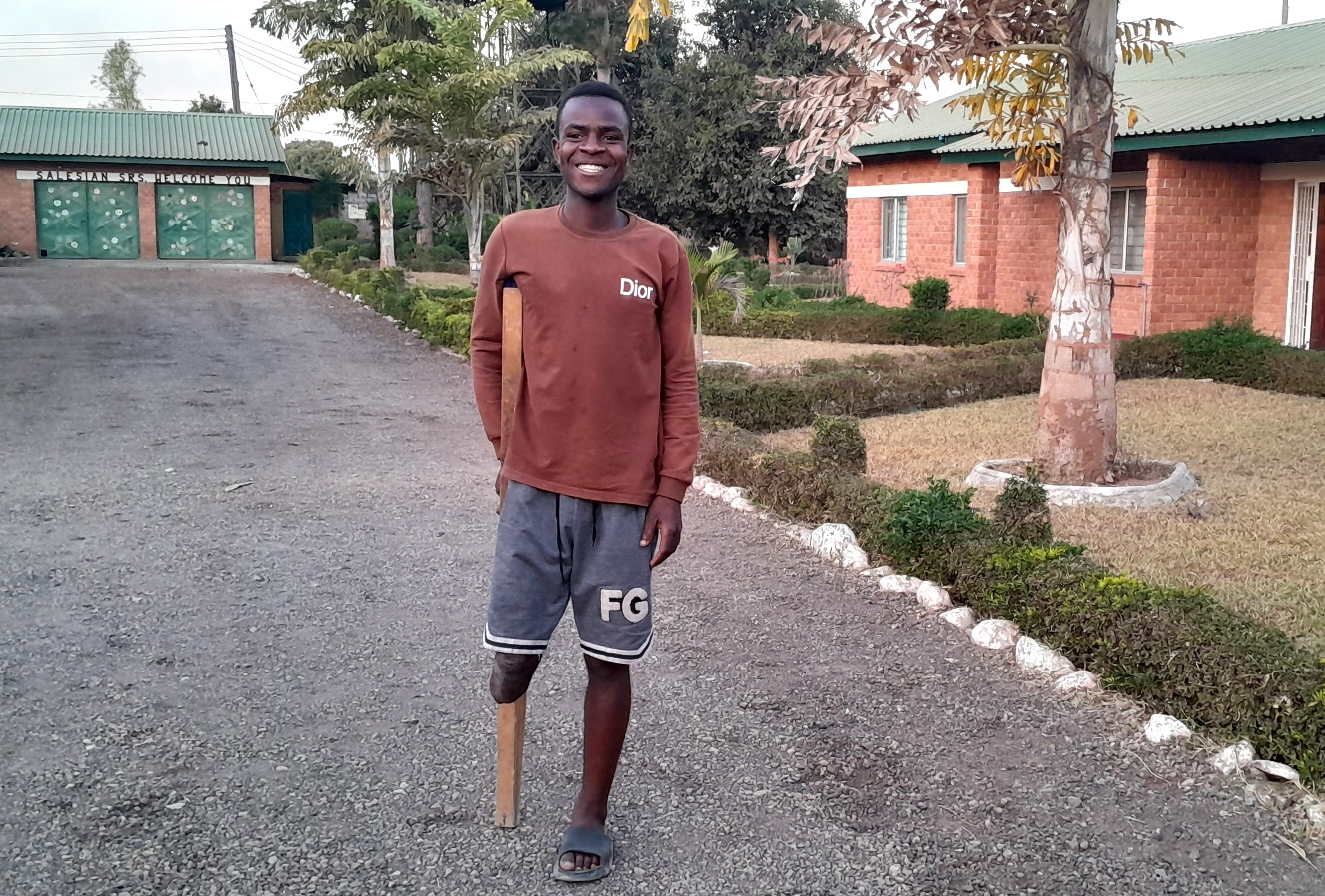 PROJEKT 823 — ZAMBIA — REHABILITACJA CHŁOPCA