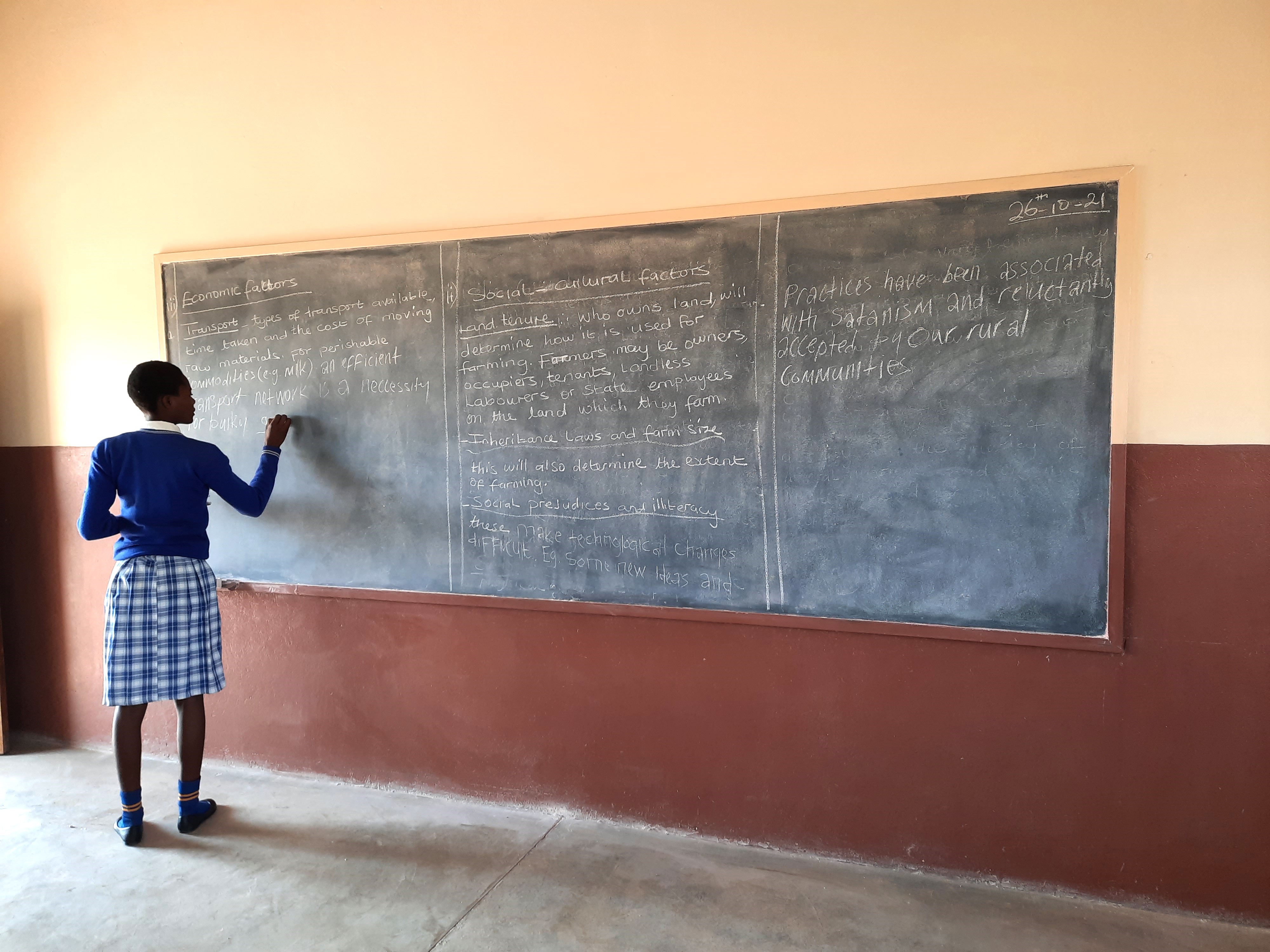 PROJEKT 775 — ZAMBIA — ZAKUP KOMPUTERÓW
